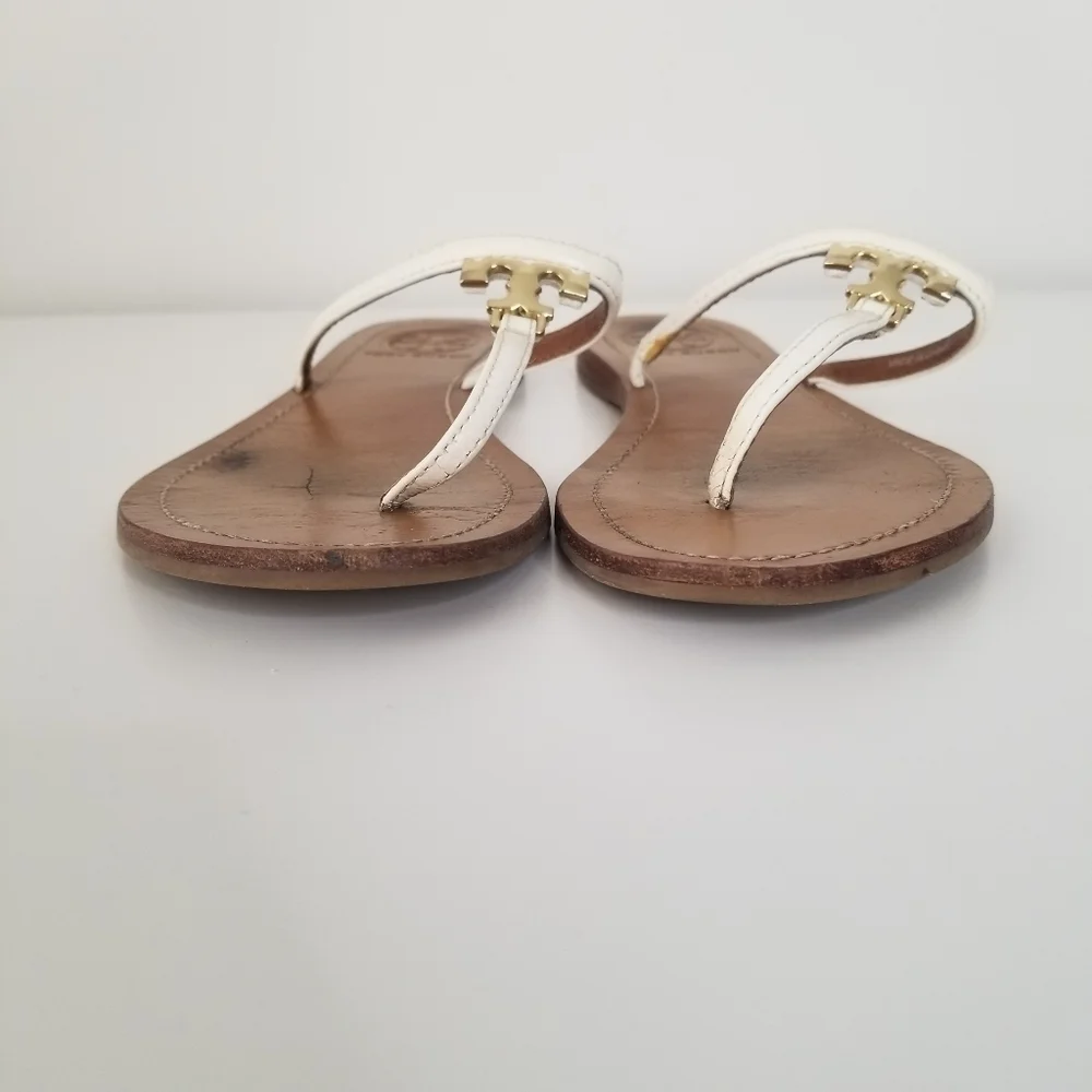 Tory Burch White Half Moon T Logo Leather Thong Flat Sandals Size 6
